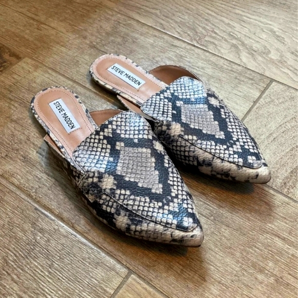Steve Madden Shoes - Steve Madden Shoes